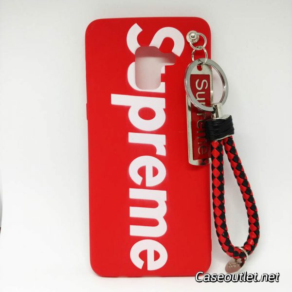 เคส A8+ 2018 Supreme พร้อมพวงกุญแจสายถัก