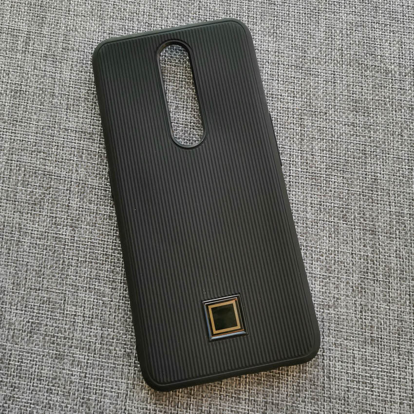 เคส Oppo F11pro TPU ลายเส้น ประดับทอง ใส่บาง กันลื่น